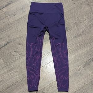 NWT Fabletics High Waisted Seamless Leggings